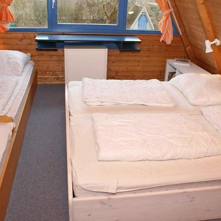 Zeltdachhaus Mit Wlan Und Zaun Villa Damp Exteriör bild